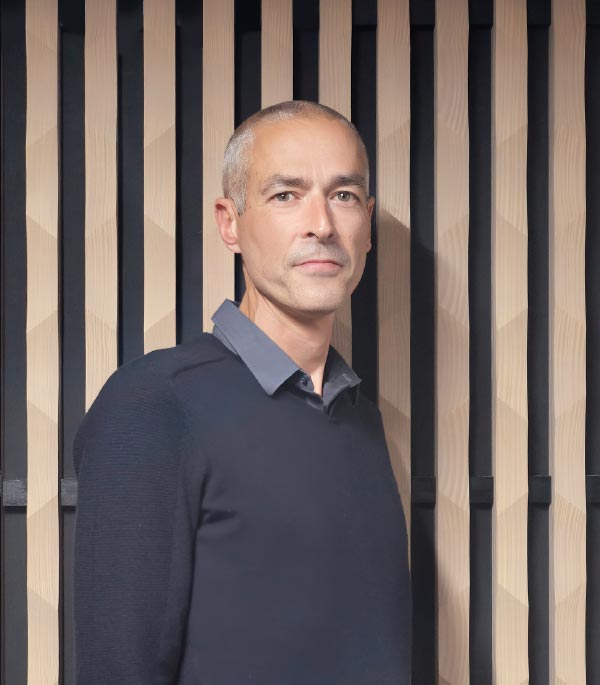 Alvin Brosset, responsable commercial et prescription